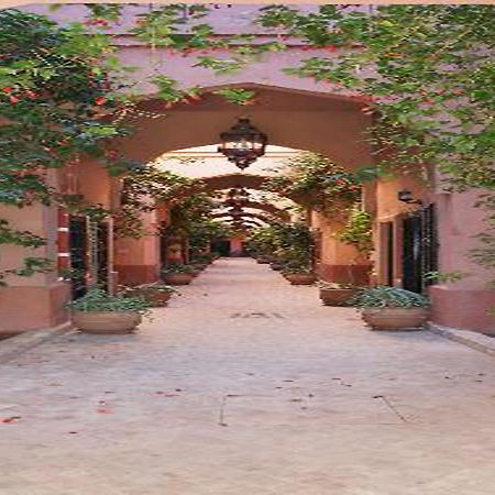 Riad Lalla Zahra مراكش المظهر الخارجي الصورة